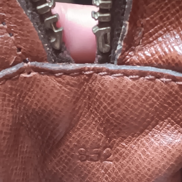 Louis Vuitton ✨️Vintage 80' Amazone Crossbody Bag - Picture 15 of 15